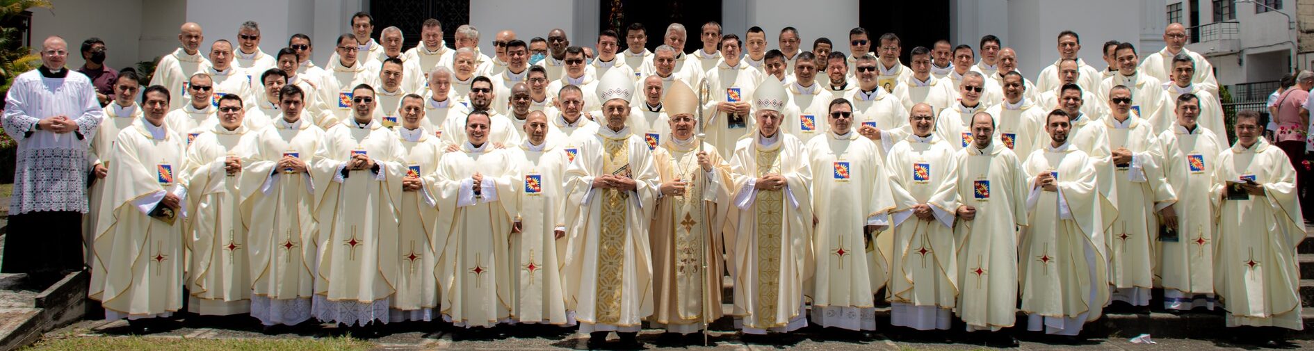 Sacerdotes